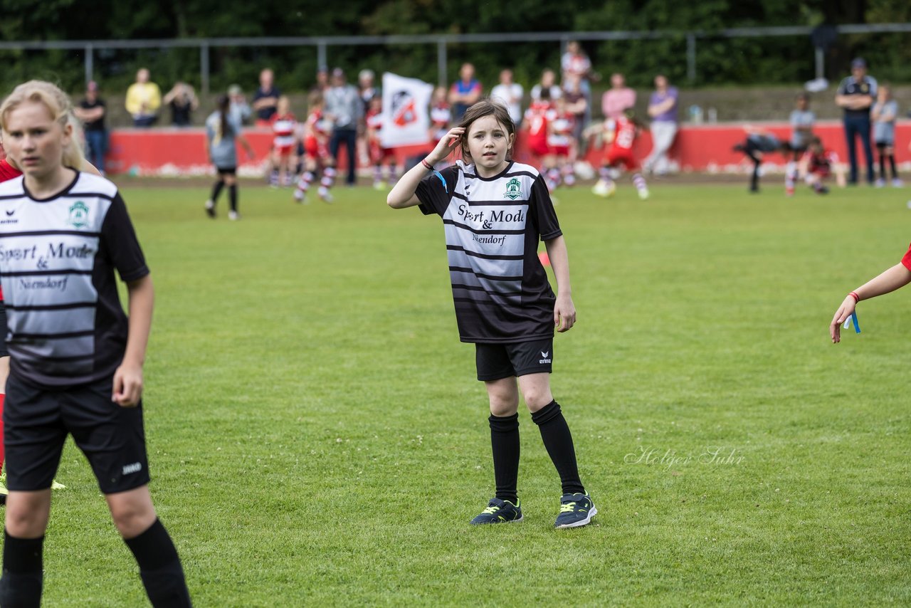 Bild 285 - Loewinnen Cup